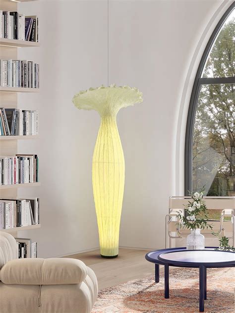 Vase Fabric Floor Lamp – Vakkerlight