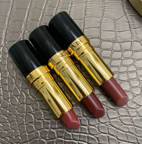 Revlon Super Lustrous Lipstick Swatches (Rum Raisin, Raisin Rage ...