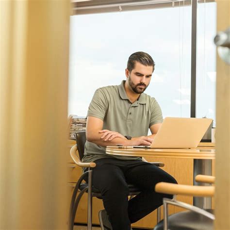 Rezultat imagine pentru IT Strategy Course