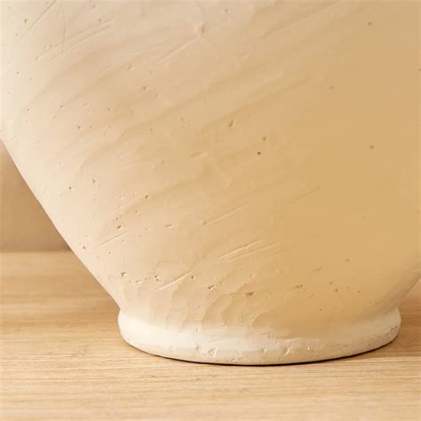 Buy Amida Cora Ceramic Tabletop Vase from Home Centre at just INR 2399.0