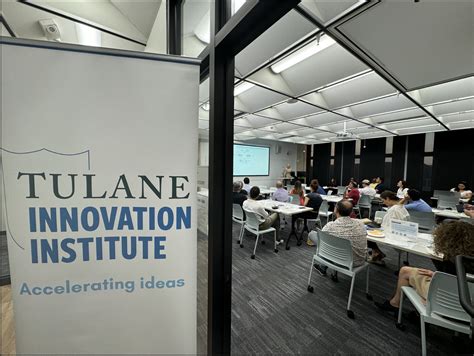 Faculty Innovation Mixer promotes Interdisciplinary Collaboration at ...