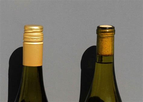 How To Make A Glass Bottle | TouristSecrets