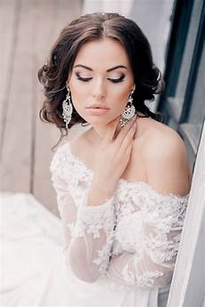 Wedding Makeup And Hairstyle by Gorgeous Wedding Hairstyles And Makeup Ideas The Wedding Makeup And Hairstyle