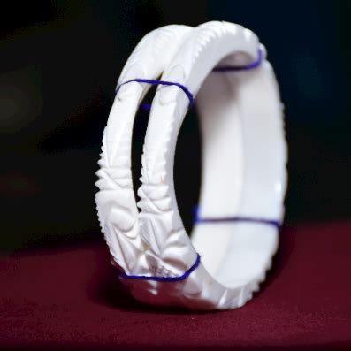 Buy original shakha pola set sakha sankha Bangles Bracelets Armlets ...