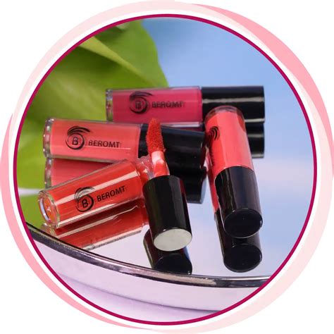 Buy Press on nails, Nail Polish & Lipstick in Affordable Price Beromt ...