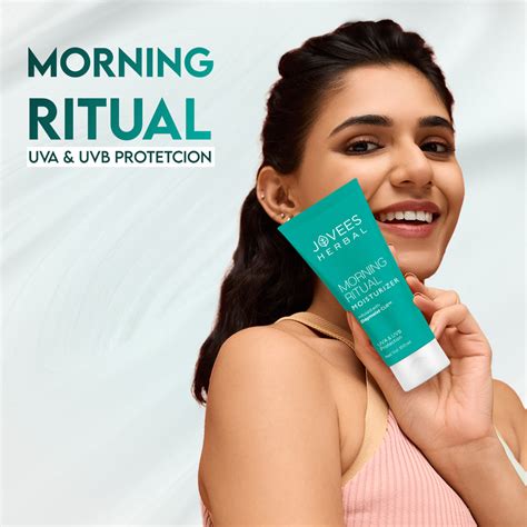 Jovees Morning Ritual Moisturizer Infused with Daymoist CLR | Prevents ...