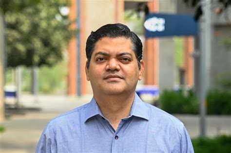 IIT Gandhinagar | Faculty from All Departments