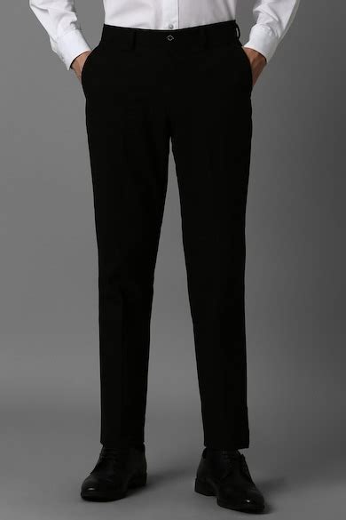 Buy Men Black Slim Fit Solid Flat Front Formal Trousers Online ...