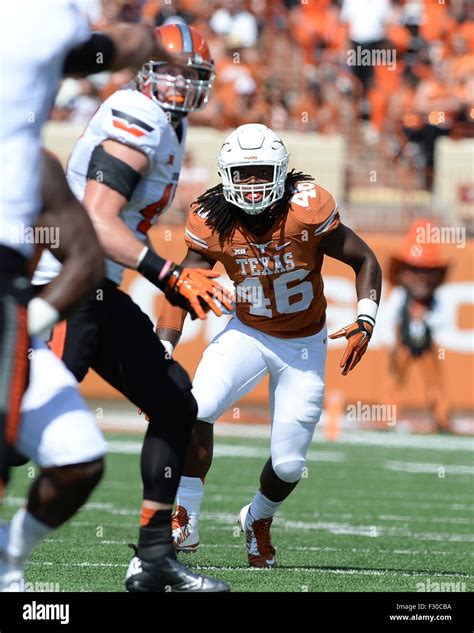 Sept 26, 2015. Malik Jefferson #46 of the Texas Longhorns in action vs ...