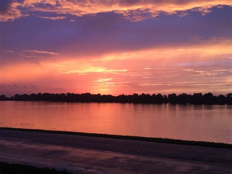 The Ultimate Guide to Boating in Arkansas: Top Locations, Laws, and ...