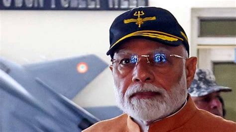 त्रिशूल, बाज और एयरफोर्स की धाक... पीएम मोदी ने आदमपुर एयरबेस में जो ...