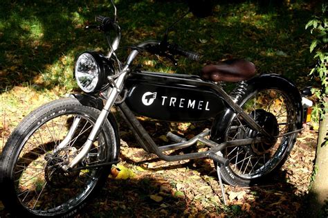 Tremel Zimmner - Electric Moped 2024