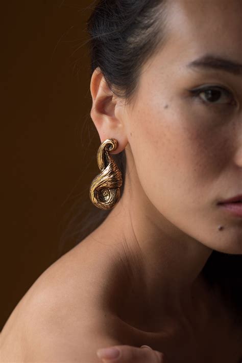 Wabi earrings - oxidised – KIRA The Label