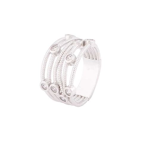 Silver Plated Designer Inspired Ring – VOYLLA