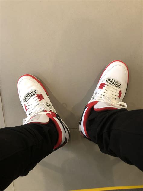 Fire red 4s : r/Sneakers