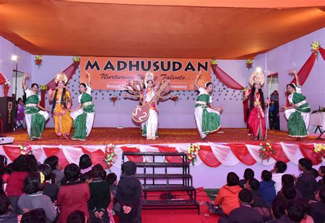 Annual Day 2018| Gallery | Madhusudan Mahto High School | MSM ...