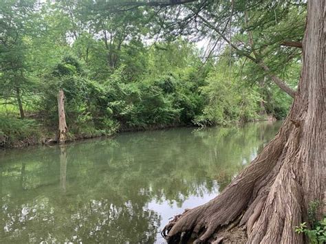 BANDERA STAR RIVERFRONT CAMPING & RV RESORT (Texas) - Campground ...