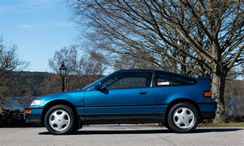Egyenesen 1990-be repít vissza ez a tökéletes Honda CRX - Player.hu
