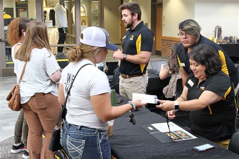 New Student Registration Program Ends for 2023 - Wayne State College ...