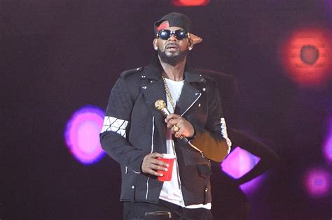 R. Kelly's Child Porn Case Lawyer Says Singer Was Guilty as Hell