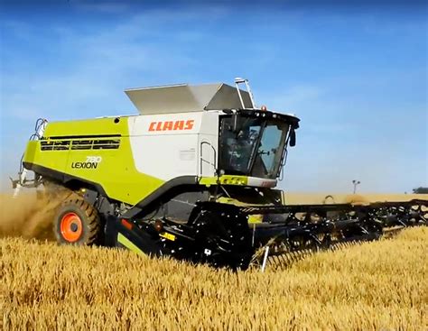 Ernte mit MacDon FD75 und Claas Lexion 780 TT | agrarheute.com