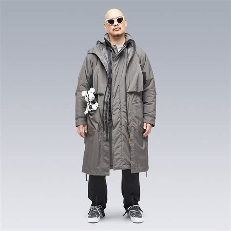Errolson Hugh 预告 ACRONYM x BE@RBRICK 联名公仔 – NOWRE现客