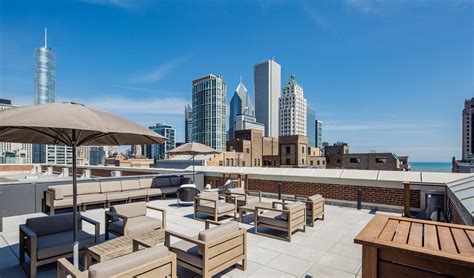 One North Dearborn — Architecture Photography | Commercial Real Estate ...