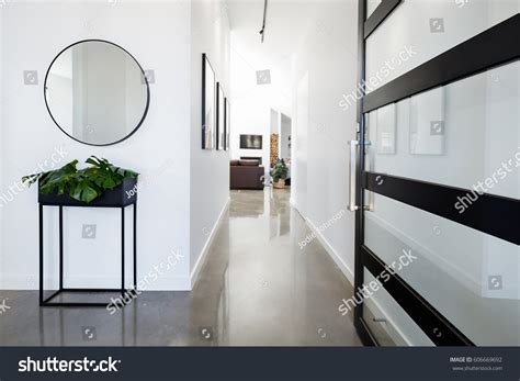 128,616 Polishing House Images, Stock Photos & Vectors | Shutterstock