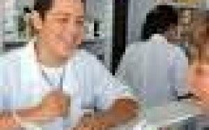 ¿Qué es dispensar? Definición, concepto y significado.