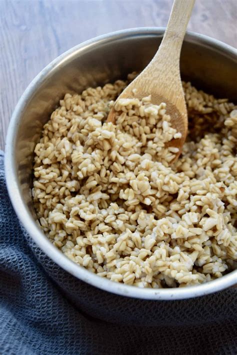 How to Cook Oat Groats: an Easy Stovetop Recipe • The Incredible Bulks
