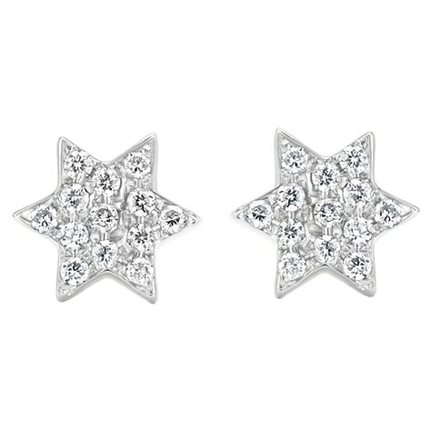 Luxle Diamond Star Stud Earrings in 18k Yellow Gold For Sale at 1stDibs