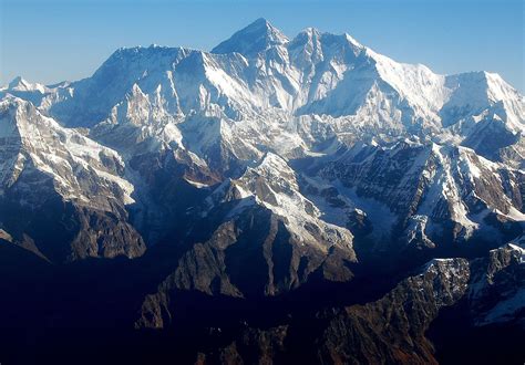 Which are the Highest and Lowest Points on Earth?