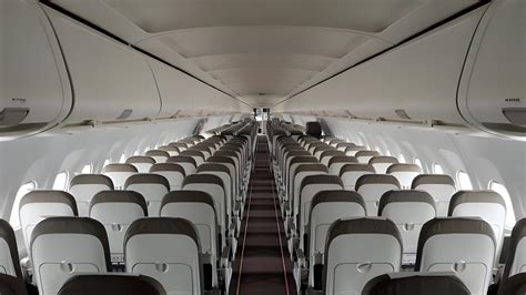 YL-LDB Airbus A321-200 - SmartLynx Airlines S/N 2342