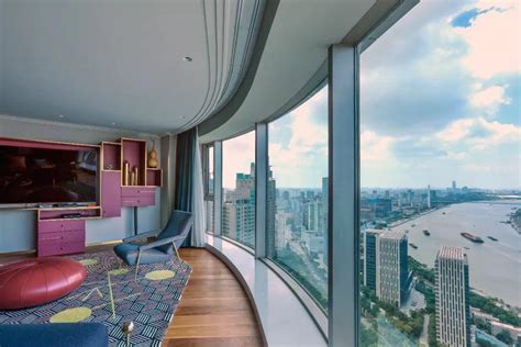 顶楼怎么装修设计好，大露台打造为多功能户外生活乐园-上海装潢网
