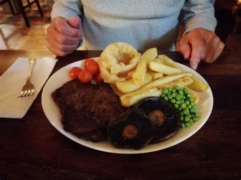 THE YEW TREE INN AND LODGES (Ashbourne, Derbyshire) - Lodge Reviews ...