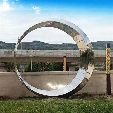 户外不锈钢月亮圆环雕塑厂家 大型园林景观摆件 城市不锈钢雕塑-阿里巴巴