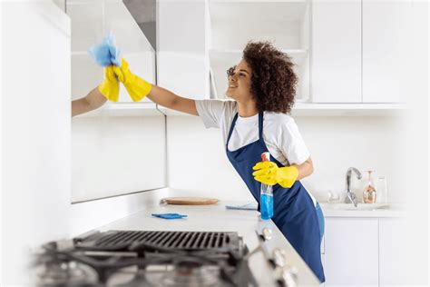 Housekeeping & Cleaning Jobs in Canada | Housekeeper.com