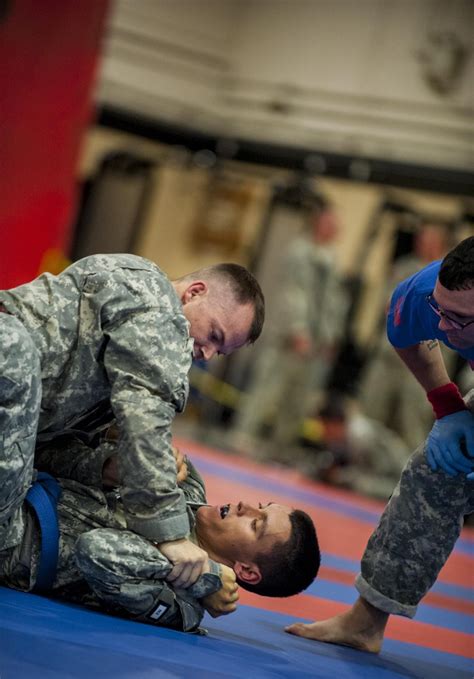 2014 US Army Reserve Best Warrior takes only the best | Article | The ...