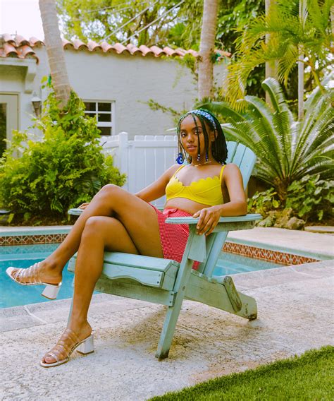 Swimming Outfit 的图像结果