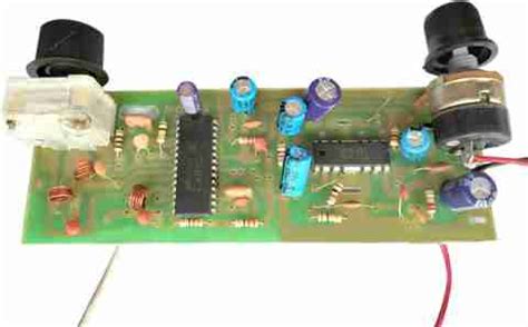 ESP FM Receiver Circuit Electronic Project, 9 V Battery FM circuit with ...