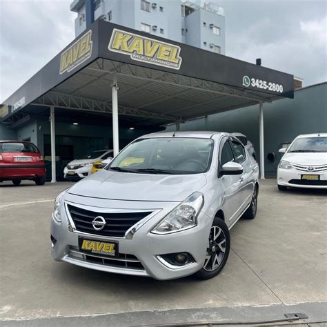 Nissan Versa UNIQUE 1.6 16V FlexStart 4p Aut. - 56.900 - Joinville - 047 Carros