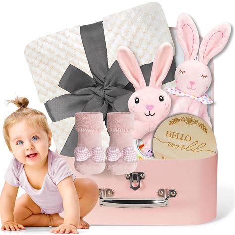 Amazon.com : Baby Girl Gift Set, Premium Welcome Baby Gifts Set for ...
