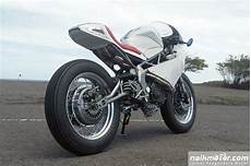 Honda 250 Neo Cafe Racer by Lunatic S Honda Cbr250rr Neo Caf 233 Racer Honda 250 Neo Cafe Racer