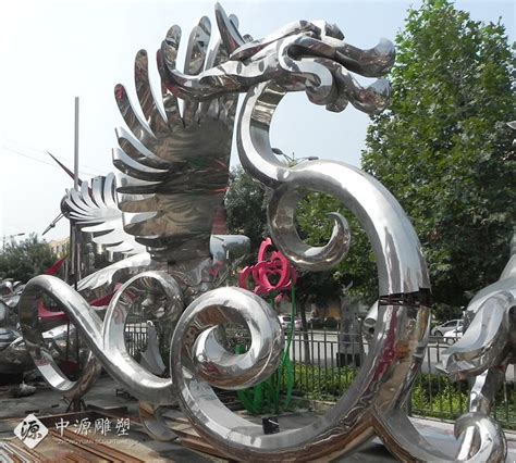 不锈钢龙雕塑，承载着中华文脉的传承之魂！ - 哔哩哔哩