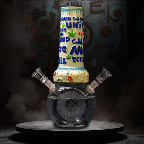Mind Bloom Signature Artisanal Bong – Elevate stores