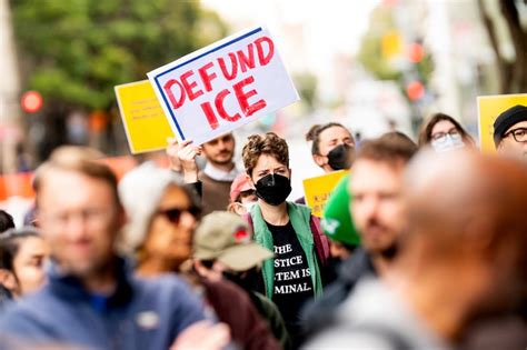 LA protests take a chaotic turn as Trump’s approval rises – Deseret News