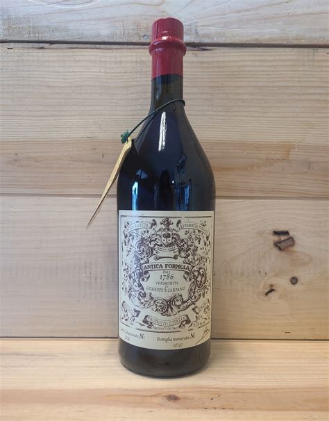 Carpano Antica Vermouth 1L - La Bodega Flagship