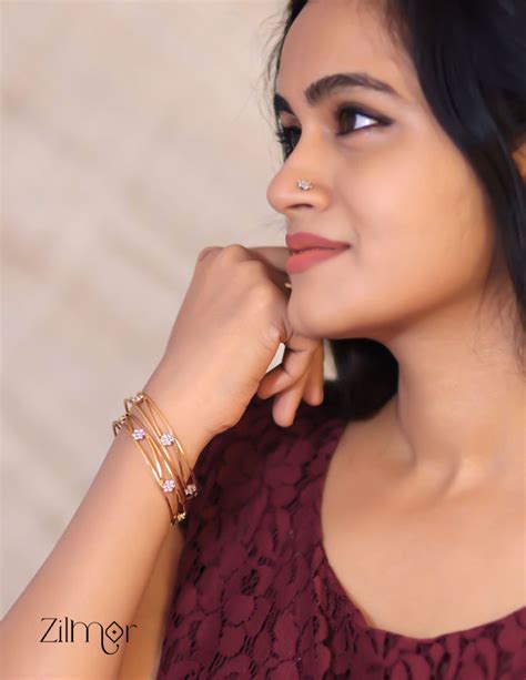 KF101631 -Gold Plated stone bangle (pair) – Zilmor