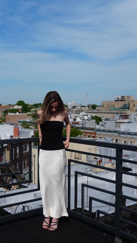 Julia DiCesare's feet