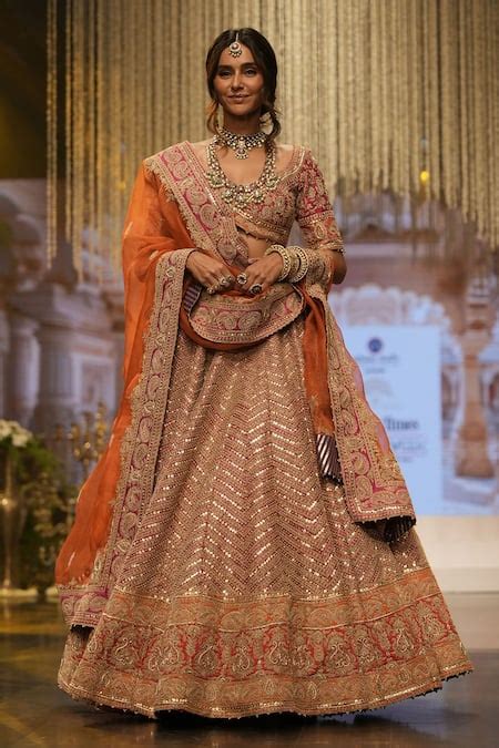 Sheetal Batra – Buy Luxury Ethnic Wear for Women Online at Aza Fashions